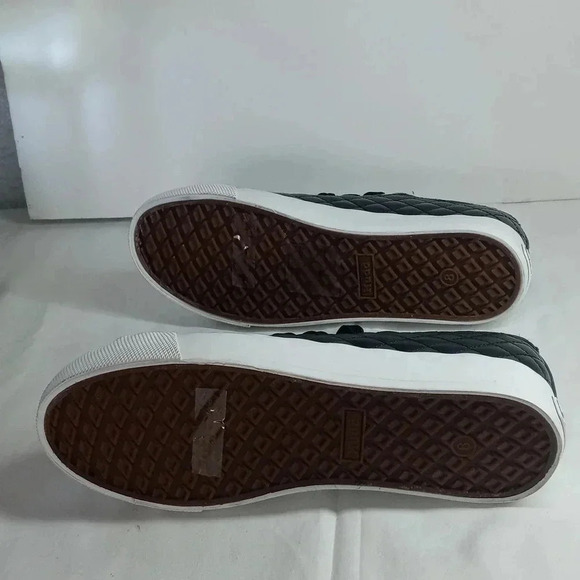 Mudd Beyley lace up platform sneaker - Picture 9 of 10